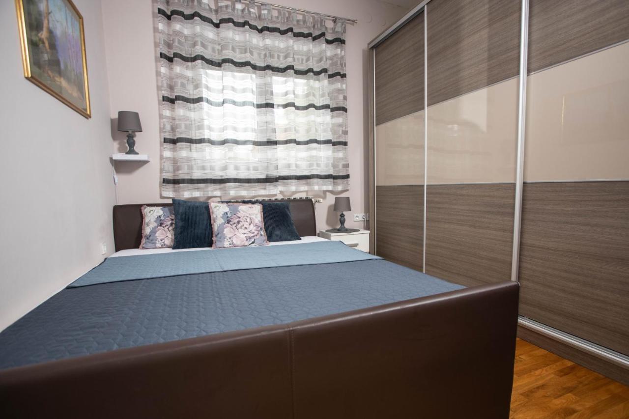 Apartman Gundulic Vinkovci Dış mekan fotoğraf